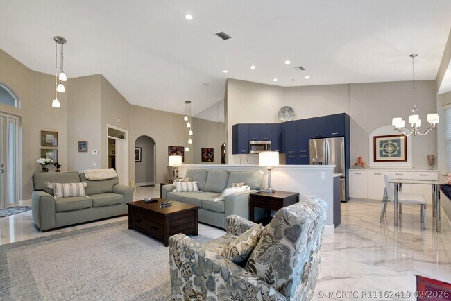 Building Photo - 8180 Sandpiper Way