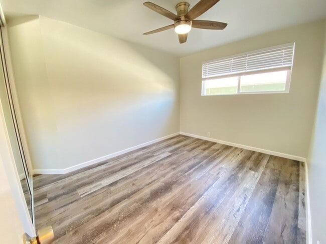 Building Photo - Great one bedroom one bath condo