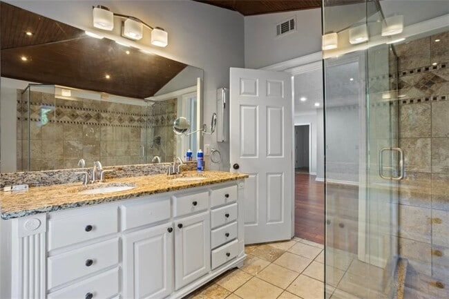 Building Photo - 263 Mountainview Cir