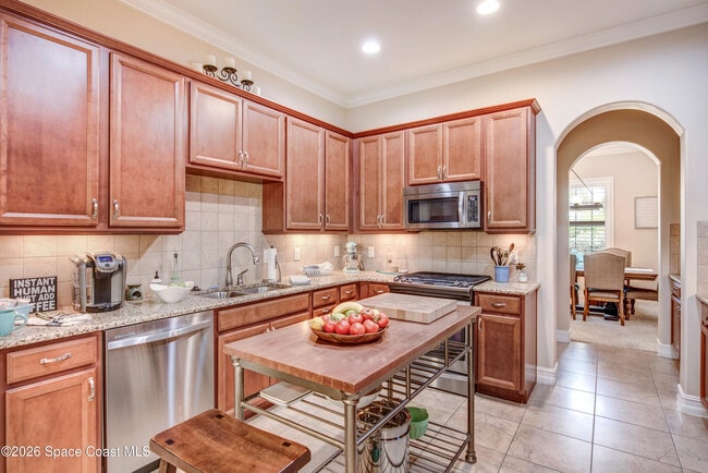 Building Photo - 7137 Vilano Ln