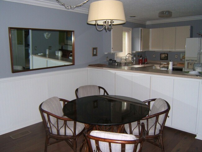 Building Photo - 1501 Harbourside Dr