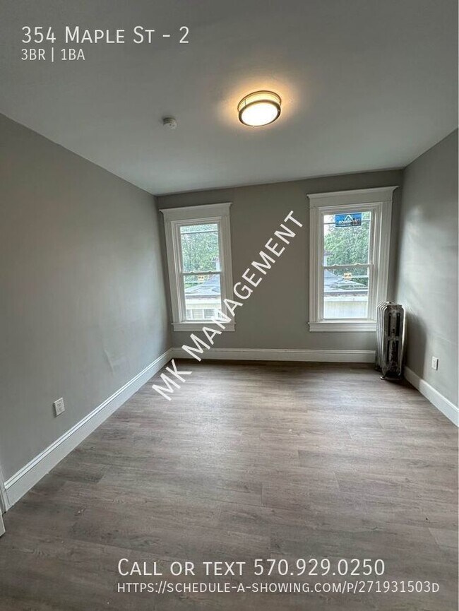 Building Photo - 352-354 Maple St