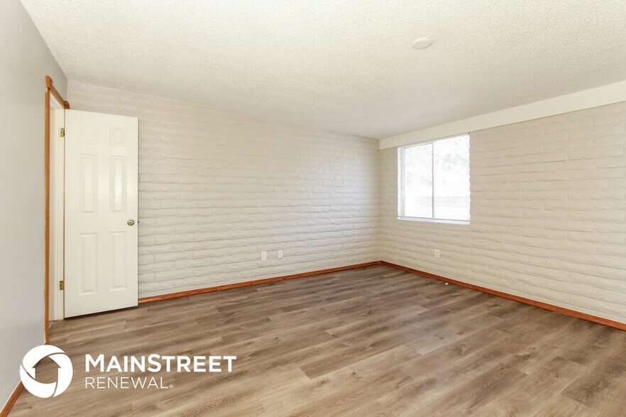 Building Photo - 8411 E Colette St