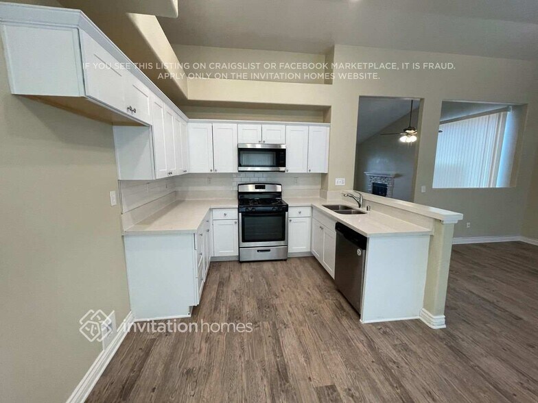 Building Photo - 32390 Ontario Way