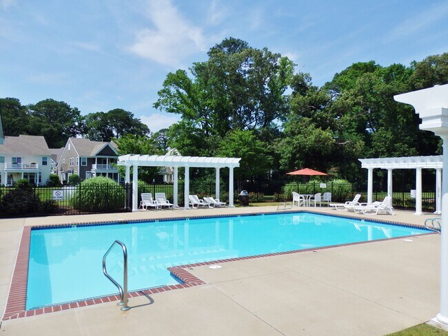 Building Photo - First-Time Rental Available NOW! Pet Friendly, Community Pool, Clubhouse, Fitness Center, Kayak, ...