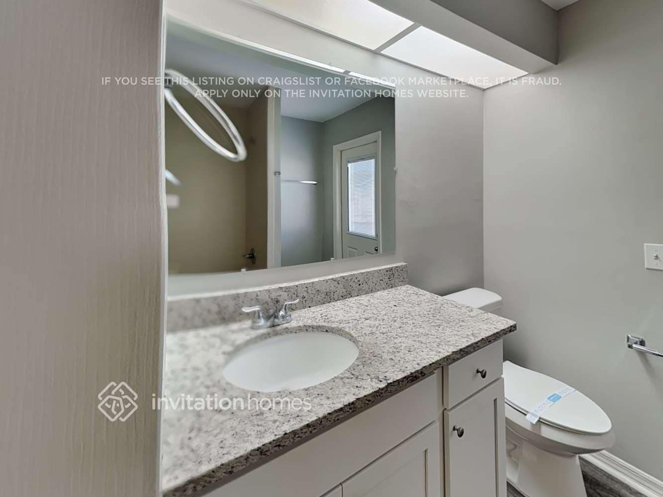 Building Photo - 5517 Highlands Vue Ln