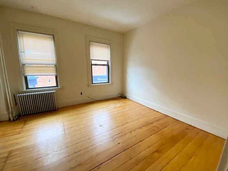 Building Photo - 1500 Tremont St