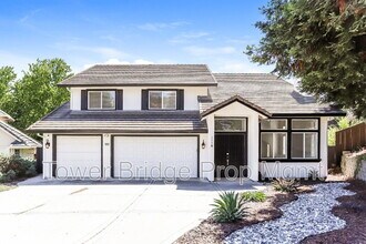 Building Photo - 1518 Southridge Ct