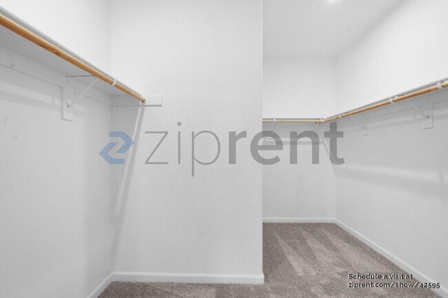 Building Photo - 1529 Falabella Way