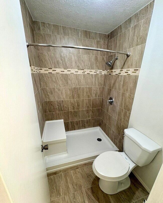 Building Photo - 24022 Spring Briar Ln
