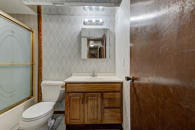 Building Photo - 905 Hawks Nest Dr