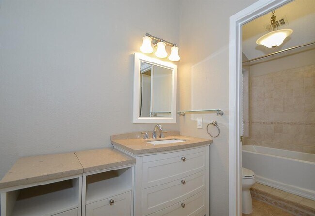 Building Photo - 3324 Cannon Pass Ct