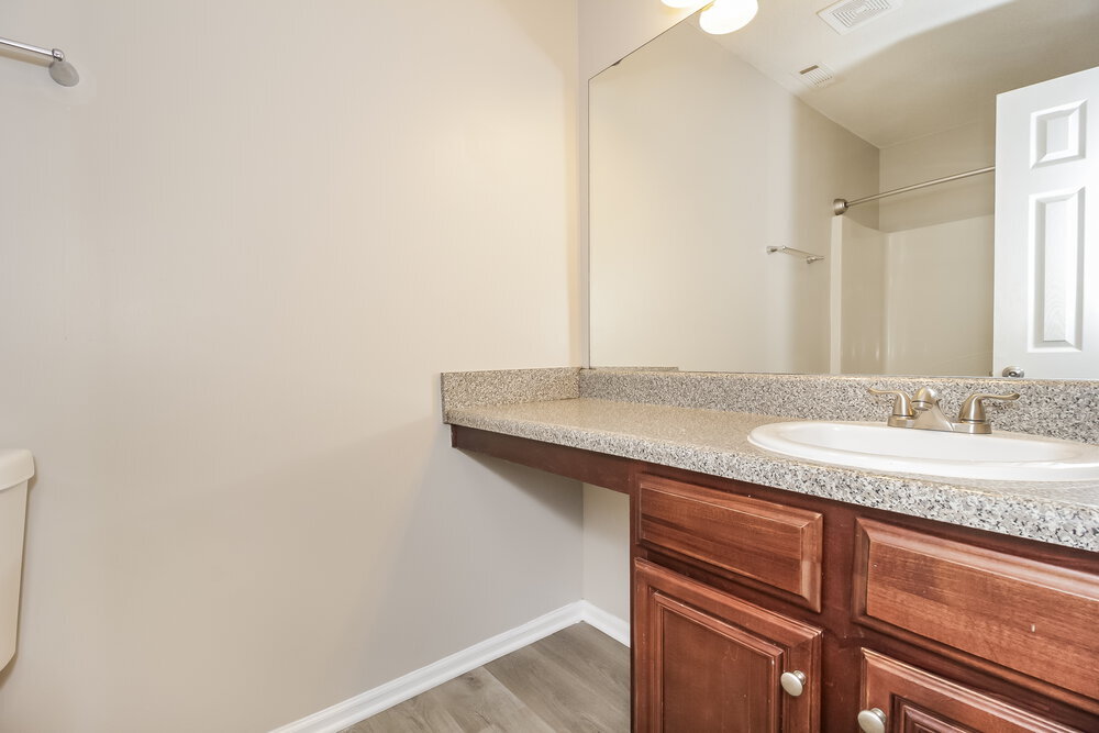 Building Photo - 1037 Summer Cypress Dr