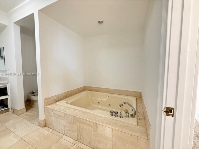 Building Photo - 3801 NE 207th St