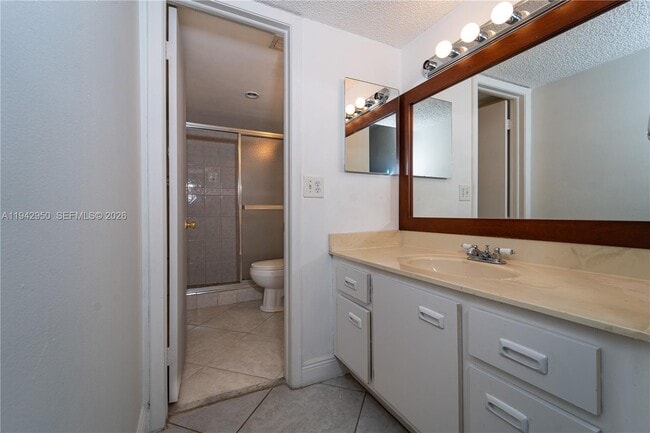 Building Photo - 2342 NW 36th Ave