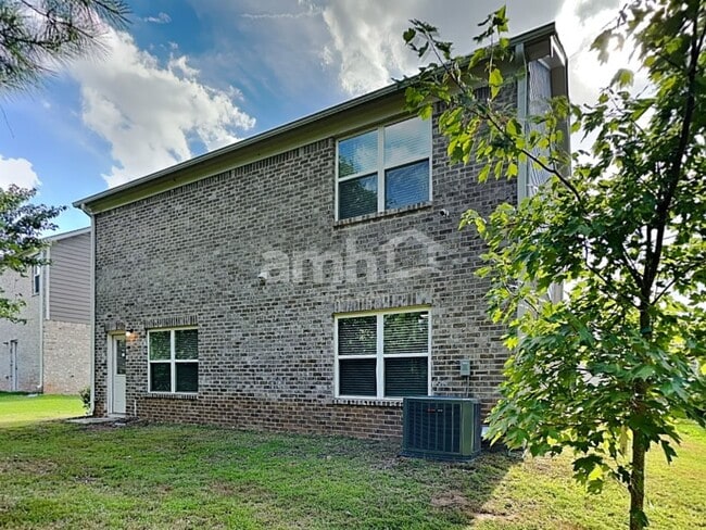 Building Photo - 116 Al Jennah Blvd