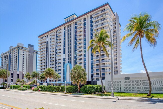 Building Photo - 1500 S Ocean Dr