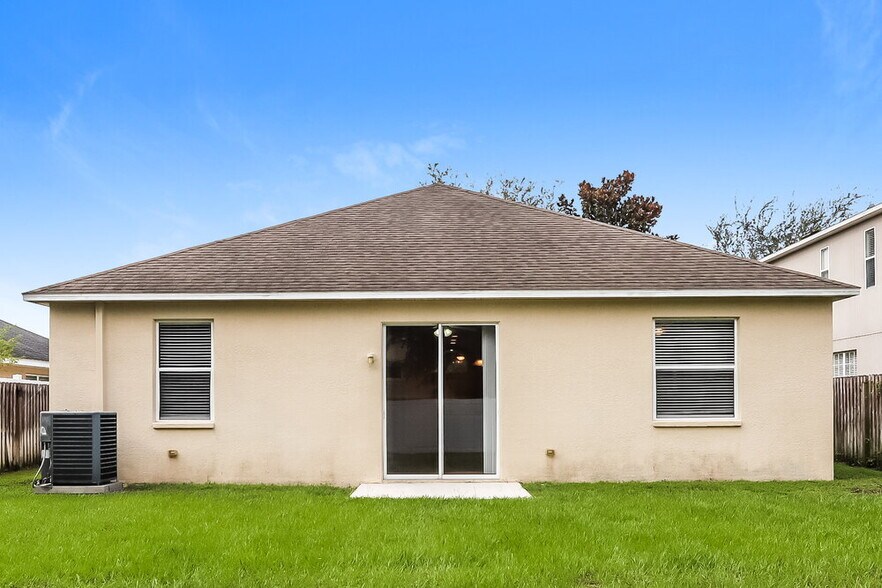 Building Photo - 18411 Dajana Ave