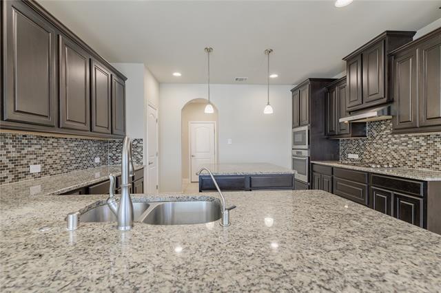 Building Photo - 1104 Hoyt Dr