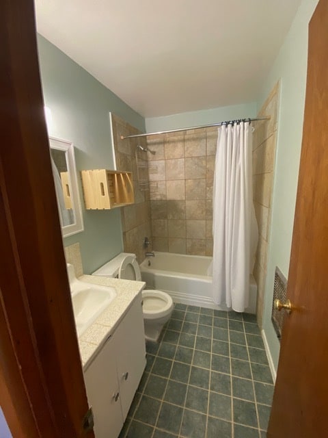 Building Photo - 114 Cedar Pl