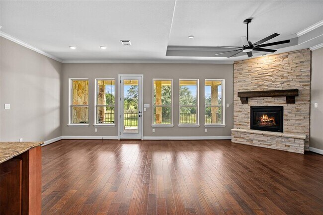 Building Photo - 655 Sad Willow Pass