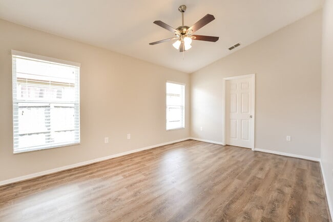 Building Photo - 11332 Moonshine Creek Cir