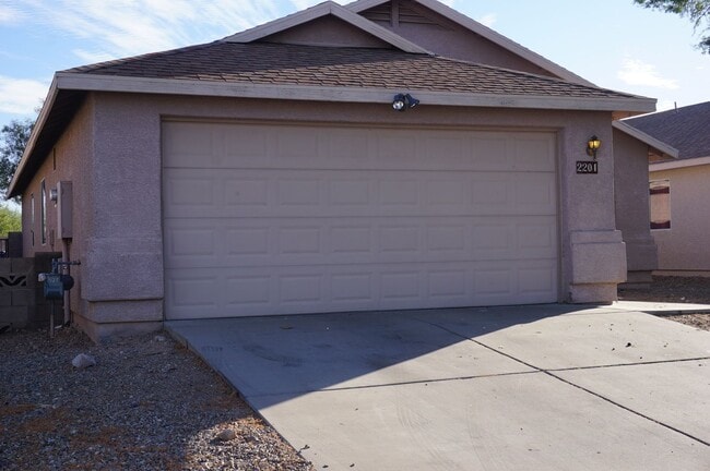 Building Photo - Popular Location, 3Bdm 2Ba Home