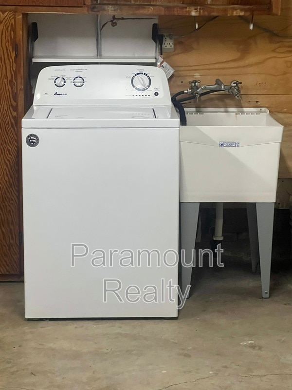 Building Photo - 3131 Mt Diablo St