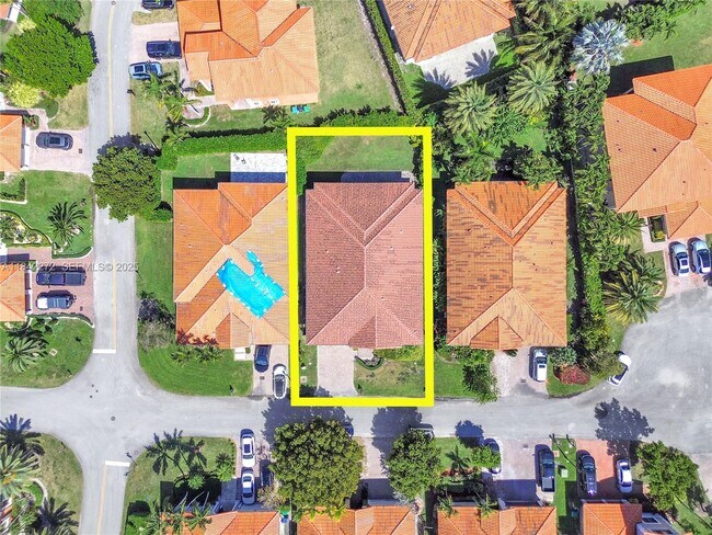 Building Photo - 7565 SW 190th St