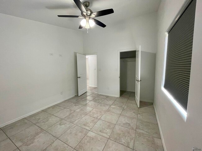 Building Photo - 8565 E 41st Pl