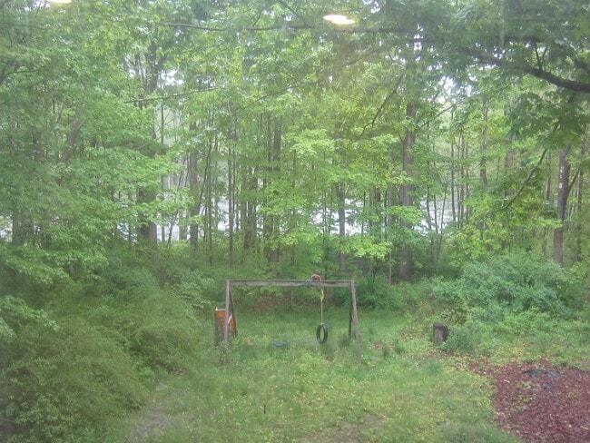 Building Photo - 174 Pattee Hill Rd