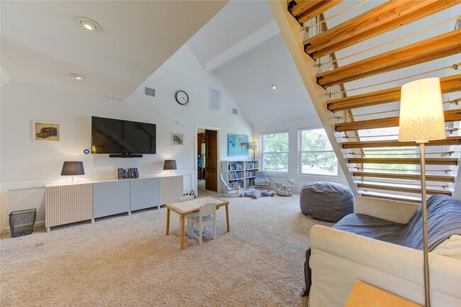 Building Photo - 5222 Summer Snow Dr