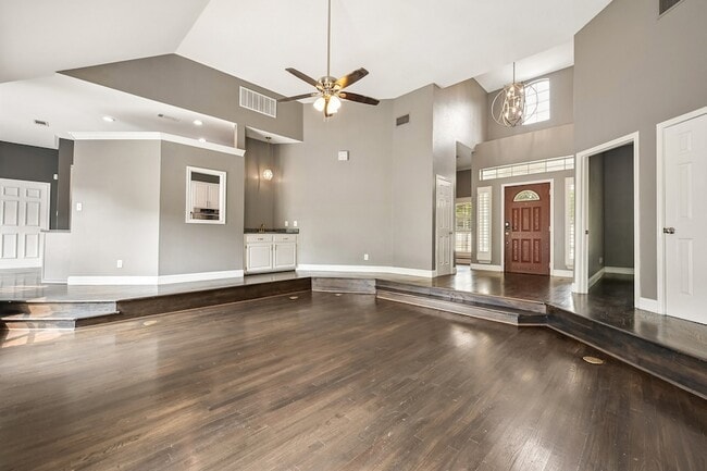 Building Photo - 1380 Meandro Ria Ln