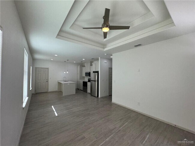 Building Photo - 19 N 58th St