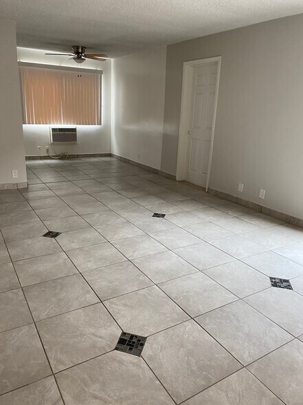 Building Photo - 8529 Willis Ave