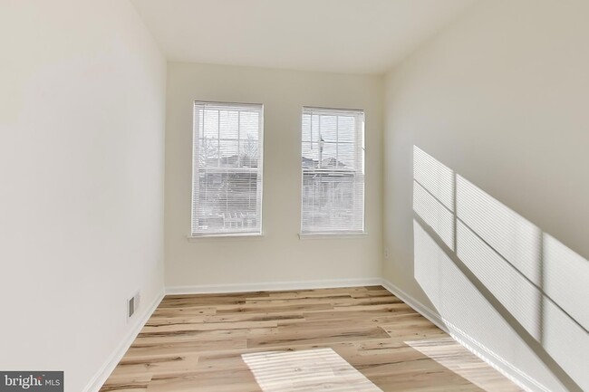 Building Photo - 13901 Belle Chasse Blvd