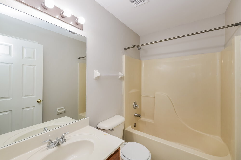 Building Photo - 4557 Cottage Hill Cove
