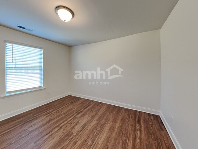 Building Photo - 128 Keyser Dr
