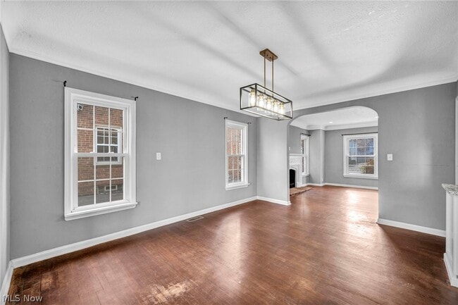 Building Photo - 16809 Scottsdale Blvd