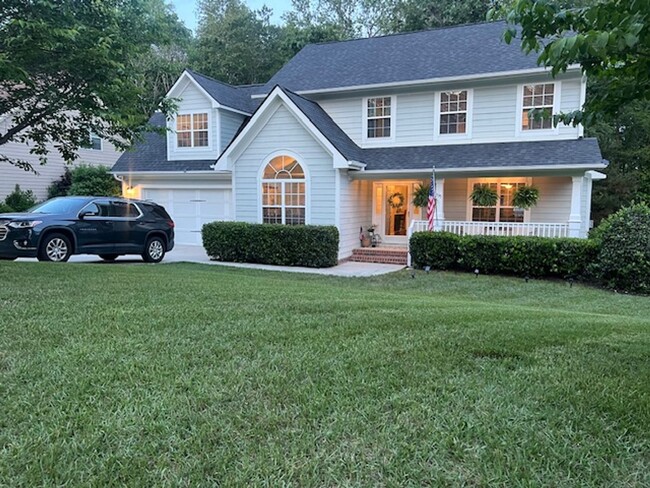Building Photo - 355 Orchard Falls Dr