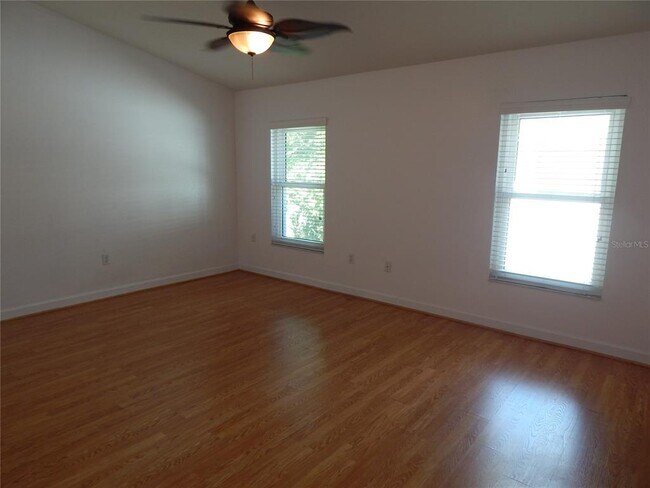 Building Photo - 2807 W Bay Haven Dr