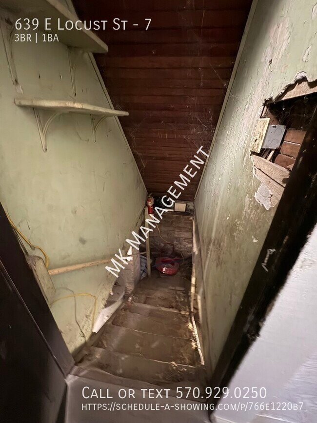 Building Photo - 639 E Locust St