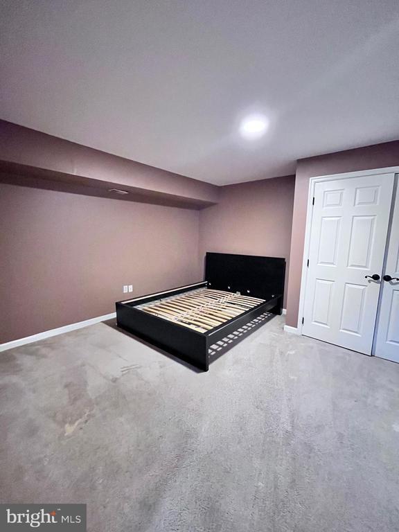 Building Photo - 2847 Linden Knoll Ct