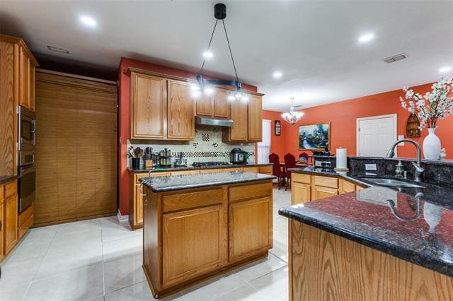 Building Photo - 8133 Skyridge Dr