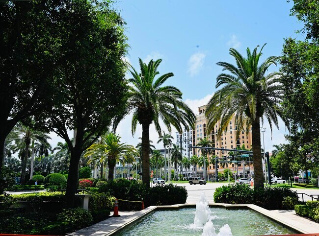 Building Photo - 550 Okeechobee Blvd