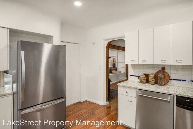 Building Photo - 7 br, 3 bath House - 2800 122nd Pl NE