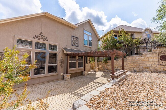 Building Photo - 27 Green Terrace Cove