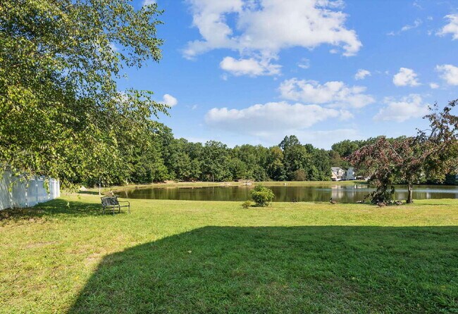 Building Photo - Spacious 5-Bedroom Living with Scenic View