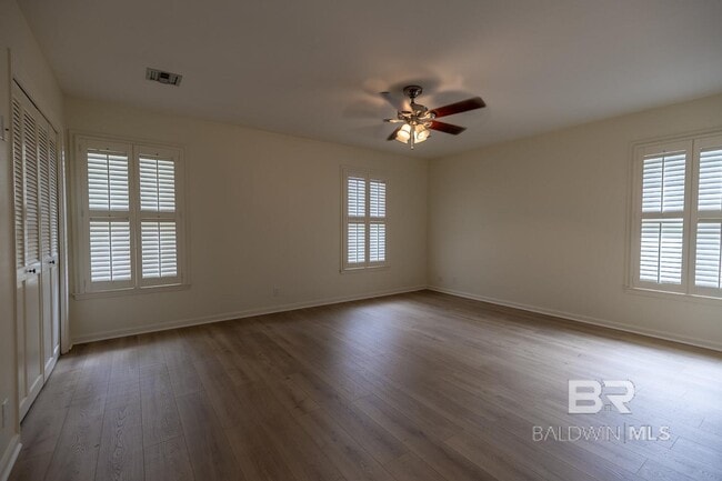 Building Photo - 359 S Mobile St