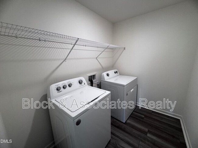 Building Photo - 115 S Keatts Winner Ct